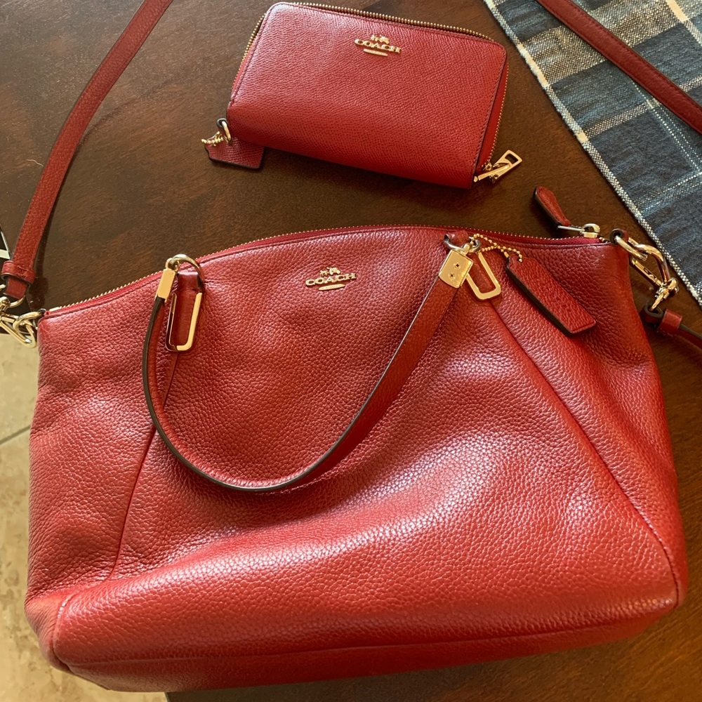 Coach matching purse and wallet